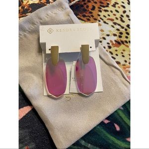 Kendra Scott Aragon Iridescent Earrings 🤍✨